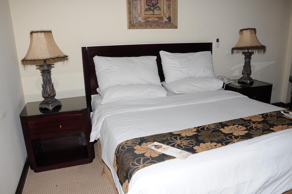 Shanasheel Palace Hotel Baghdad Room photo