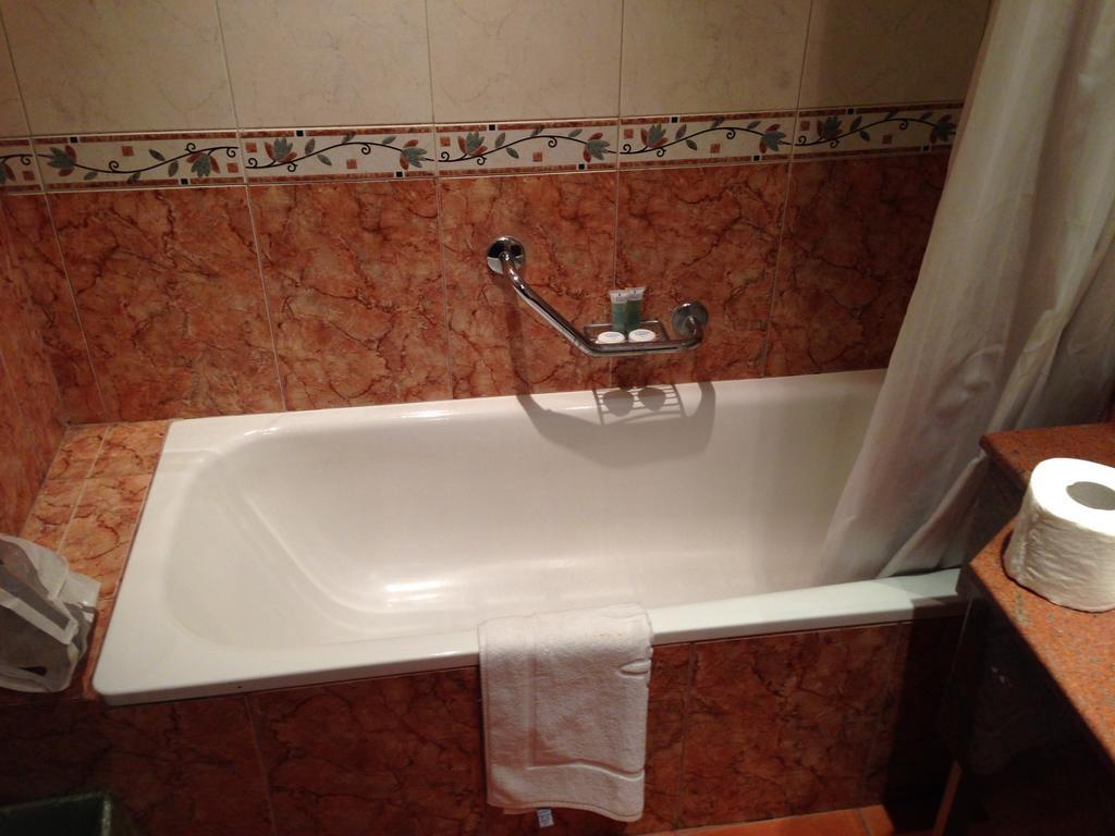 Shanasheel Palace Hotel Baghdad Room photo